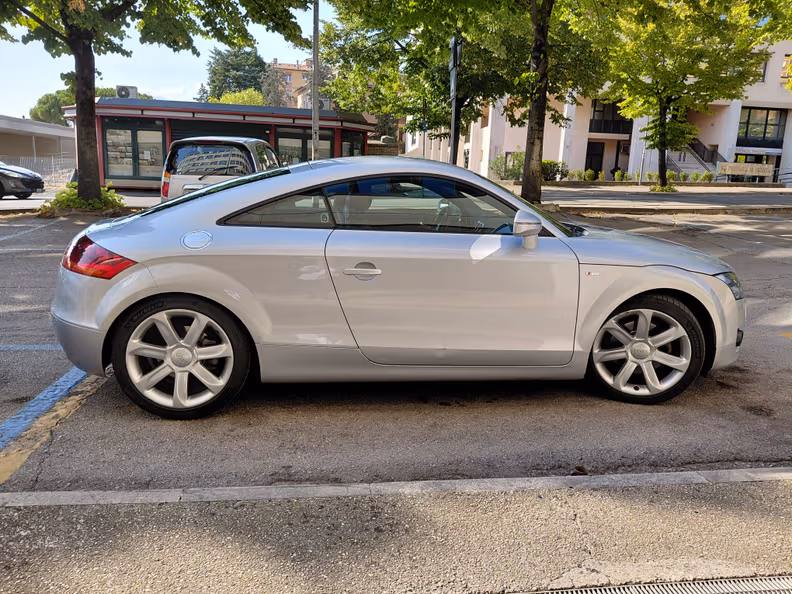 Audi TT - 25