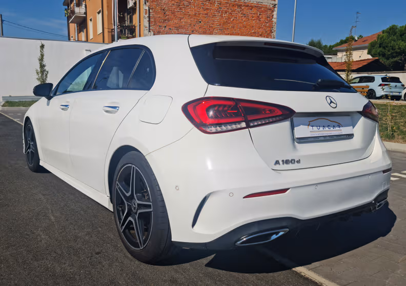 Mercedes-Benz A-Class - 10