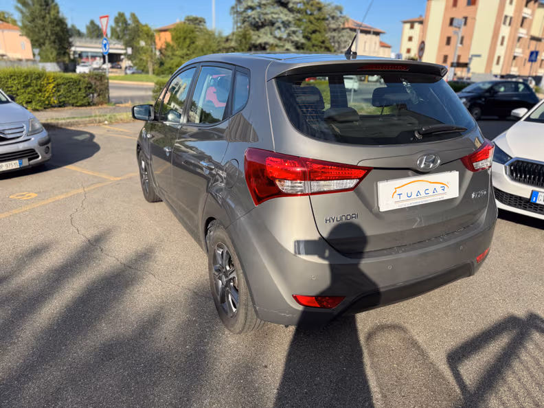 Hyundai ix20 - 3