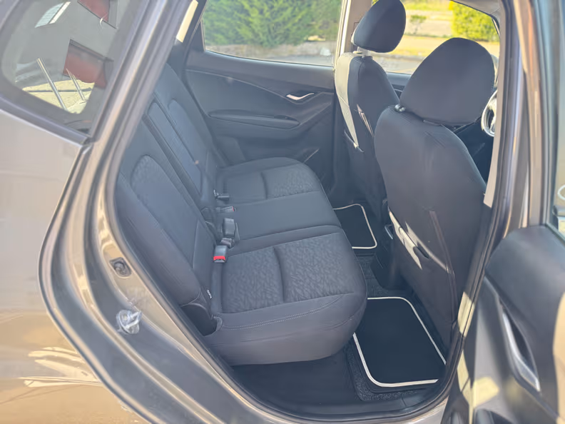 Hyundai ix20 - 23