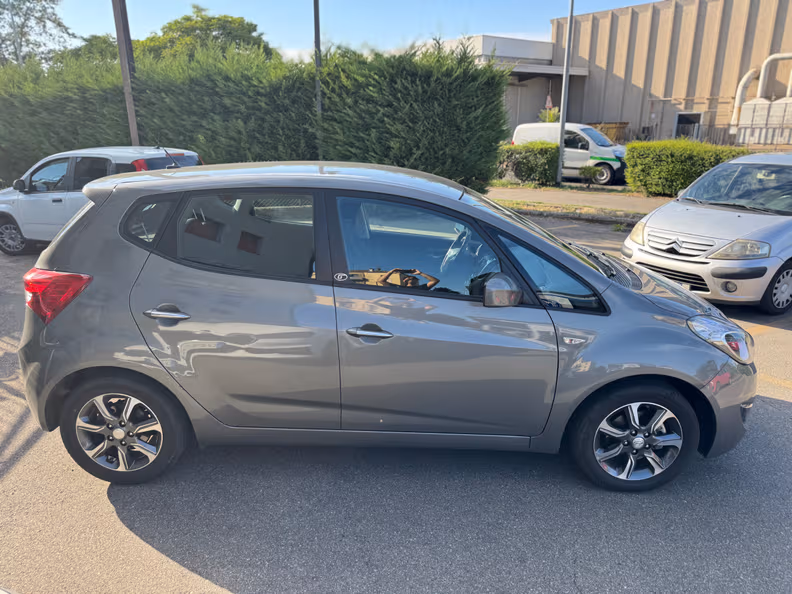 Hyundai ix20 - 7