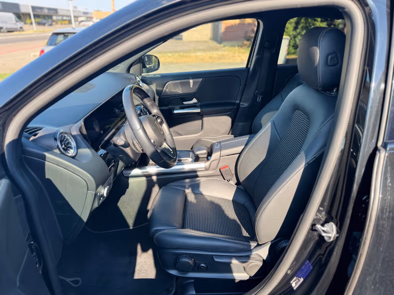 Mercedes-Benz GLA-Class - 14