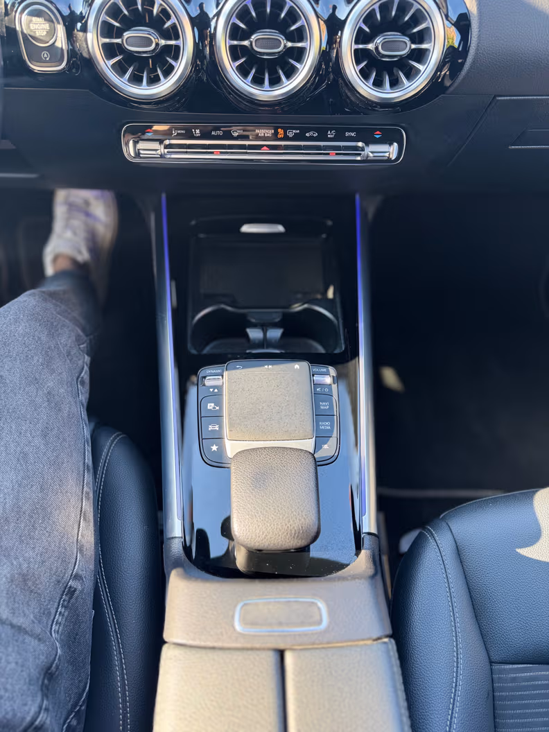 Mercedes-Benz GLA-Class - 19
