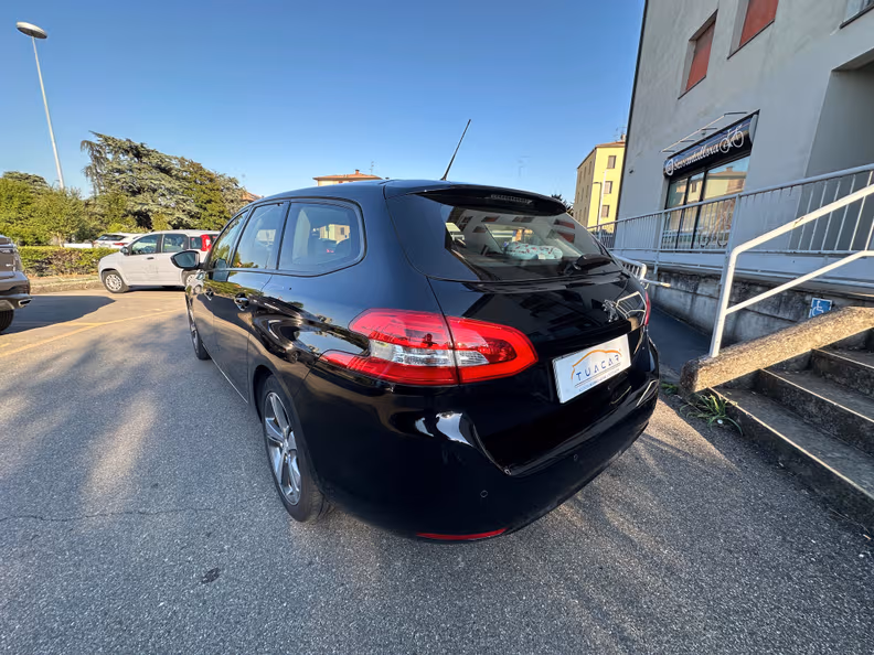 Peugeot 308 - 2