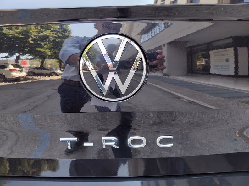 Volkswagen T-ROC - 21