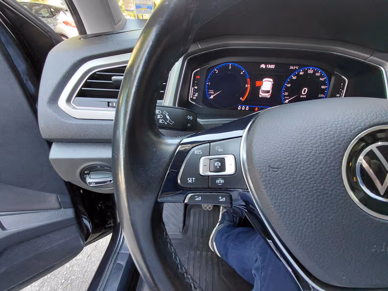 Volkswagen T-ROC - 19