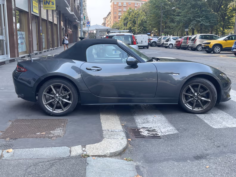 Mazda MX-5 - 23
