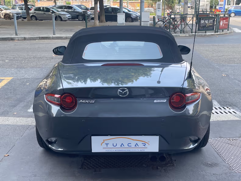 Mazda MX-5 - 6