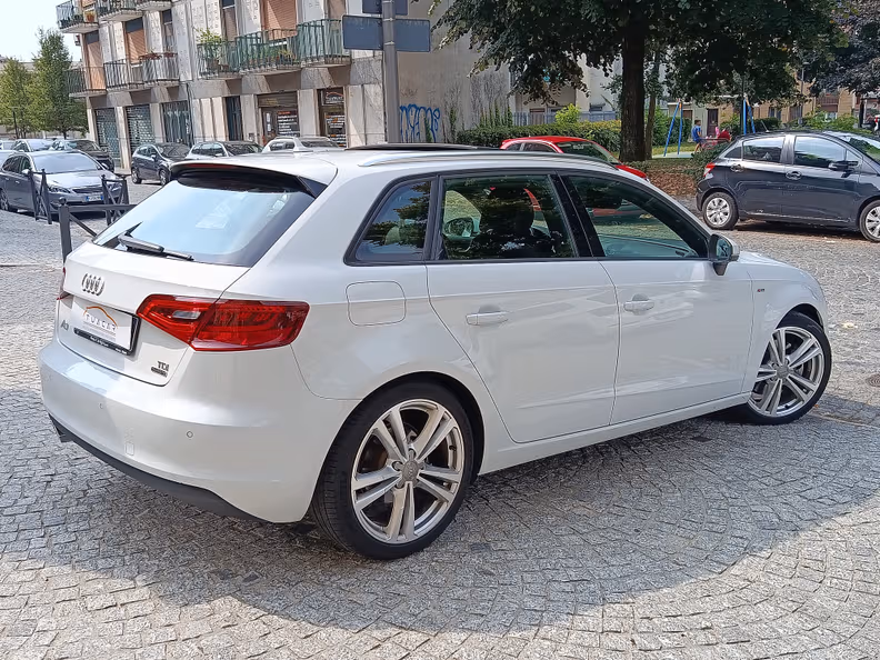 Audi A3 - 5
