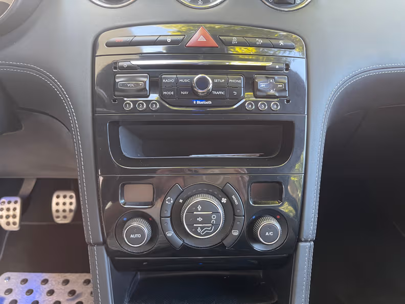 Peugeot RCZ - 24