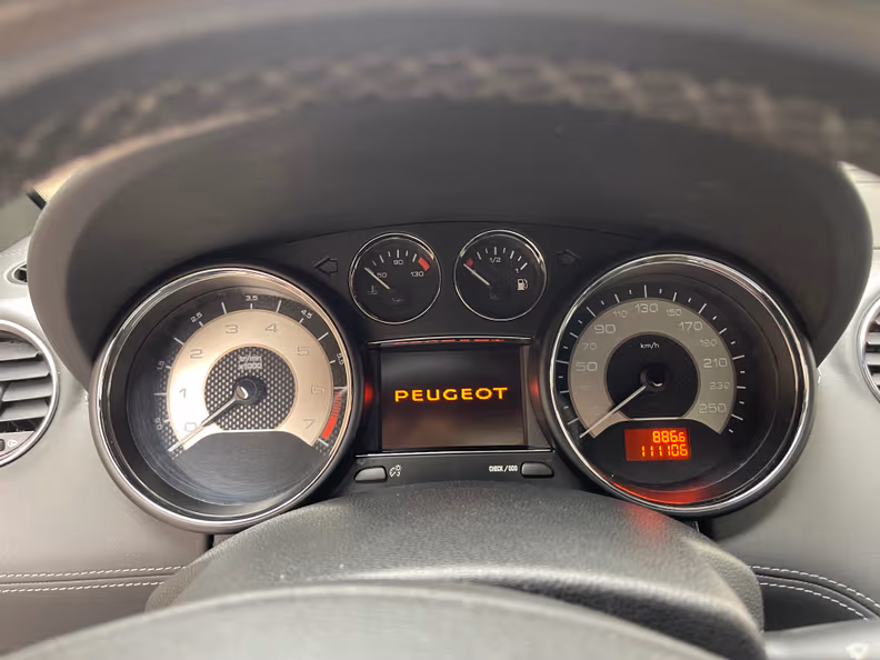 Peugeot RCZ - 12