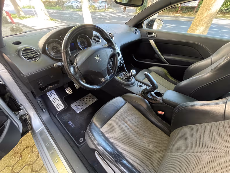 Peugeot RCZ - 21