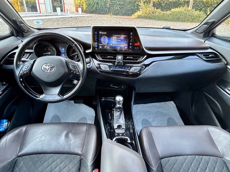 Toyota C-HR - 14