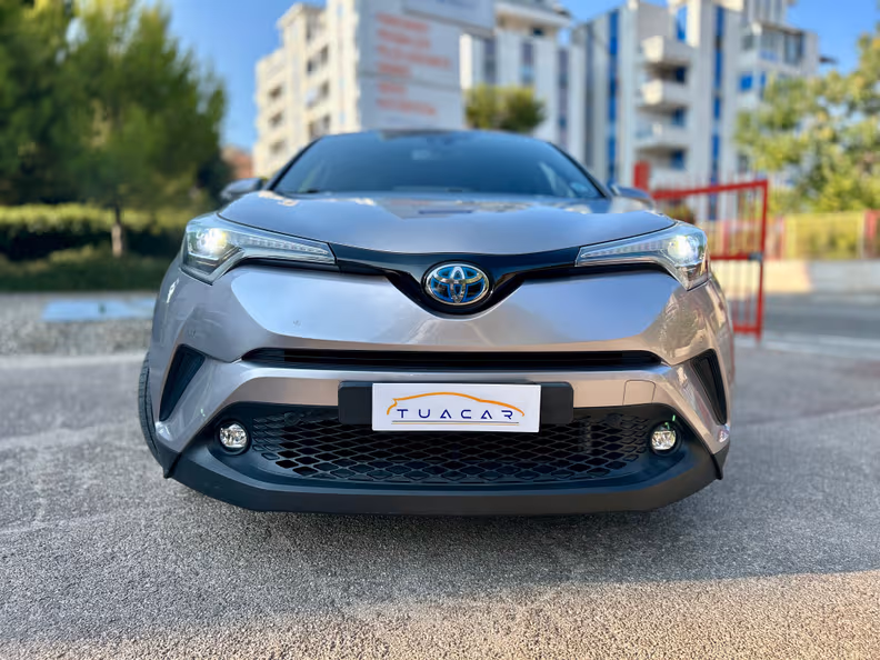 Toyota C-HR - 4