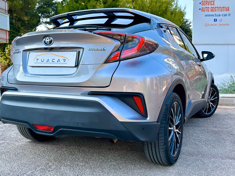 Toyota C-HR - 10