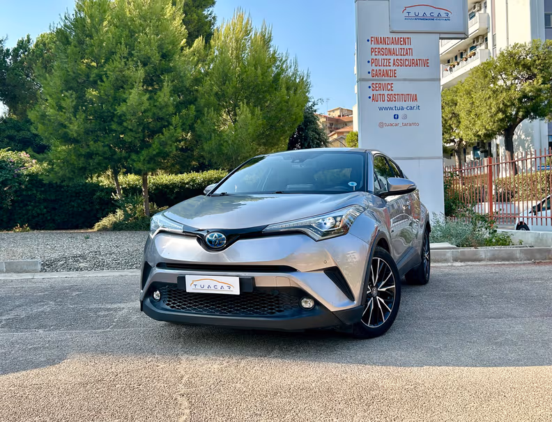 Toyota C-HR - 1