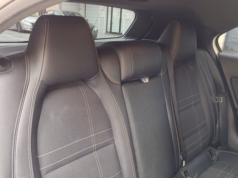 Mercedes-Benz A-Class - 31