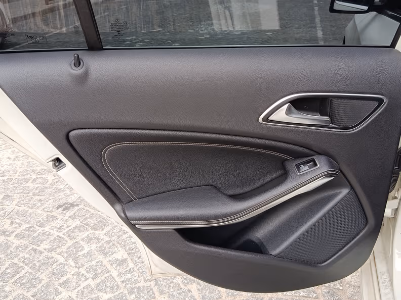 Mercedes-Benz A-Class - 37