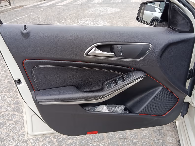 Mercedes-Benz A-Class - 36