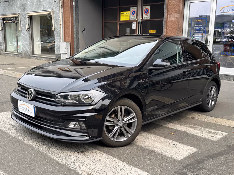 Volkswagen Polo - 1
