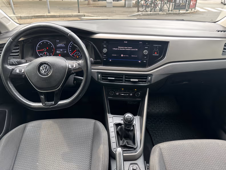 Volkswagen Polo - 7