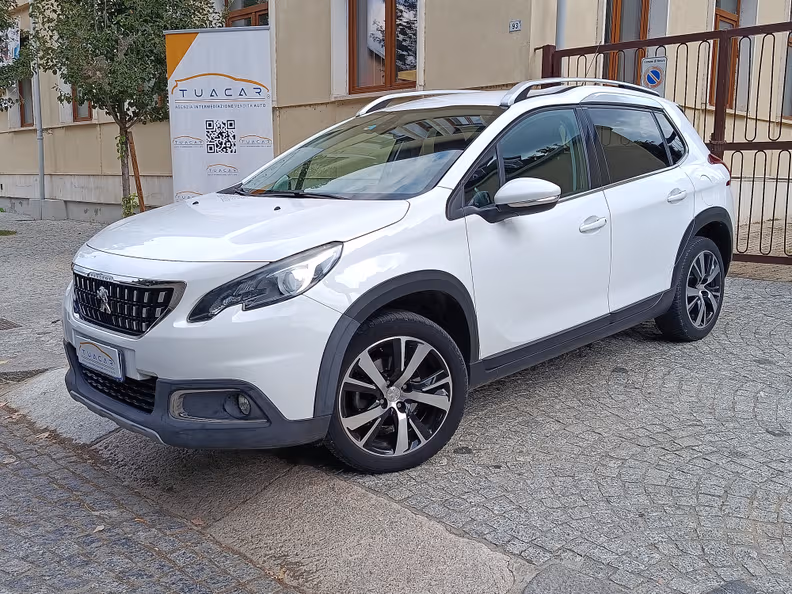 Peugeot 2008 - 1