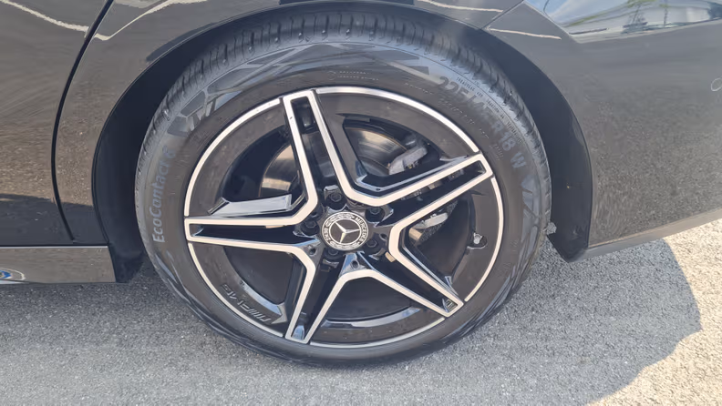 Mercedes-Benz CLA-Class - 32