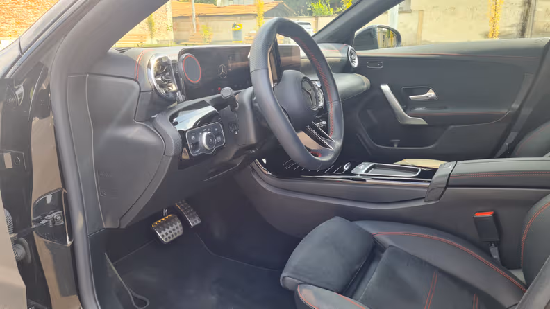 Mercedes-Benz CLA-Class - 24