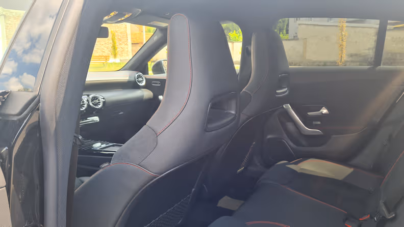 Mercedes-Benz CLA-Class - 29