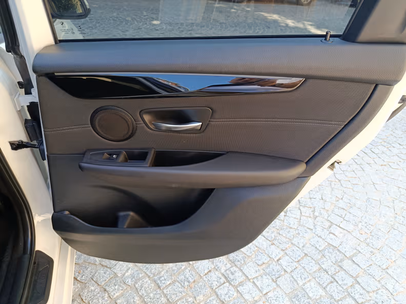 BMW 2 series - 40