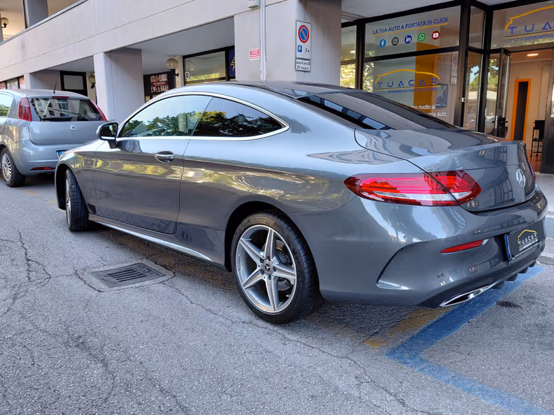 Mercedes-Benz C-Class - 5