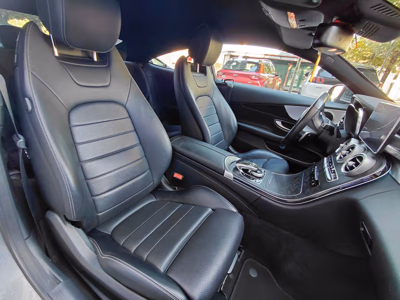 Mercedes-Benz C-Class - 11