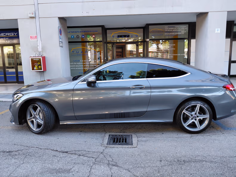 Mercedes-Benz C-Class - 24