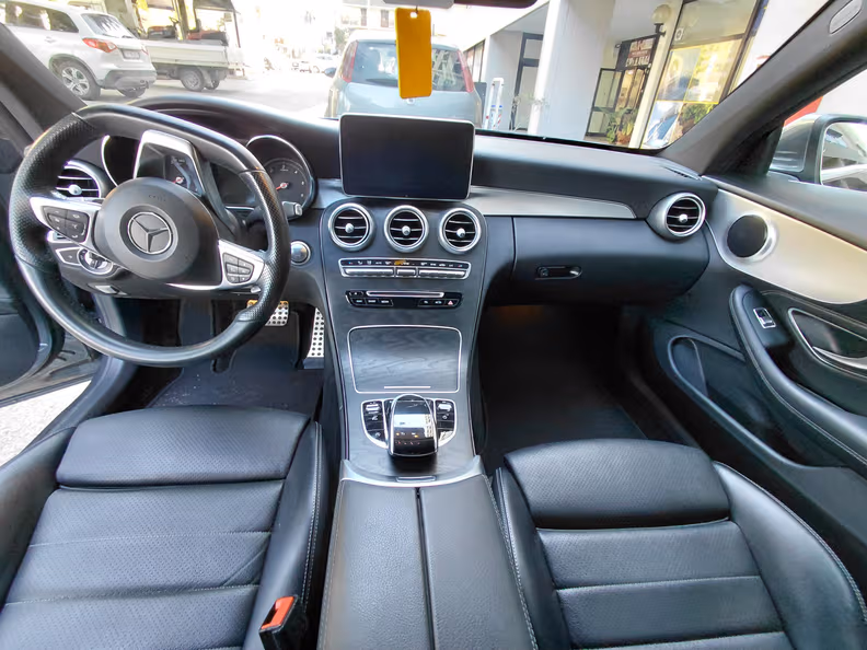 Mercedes-Benz C-Class - 8