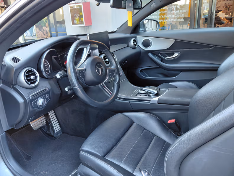 Mercedes-Benz C-Class - 7