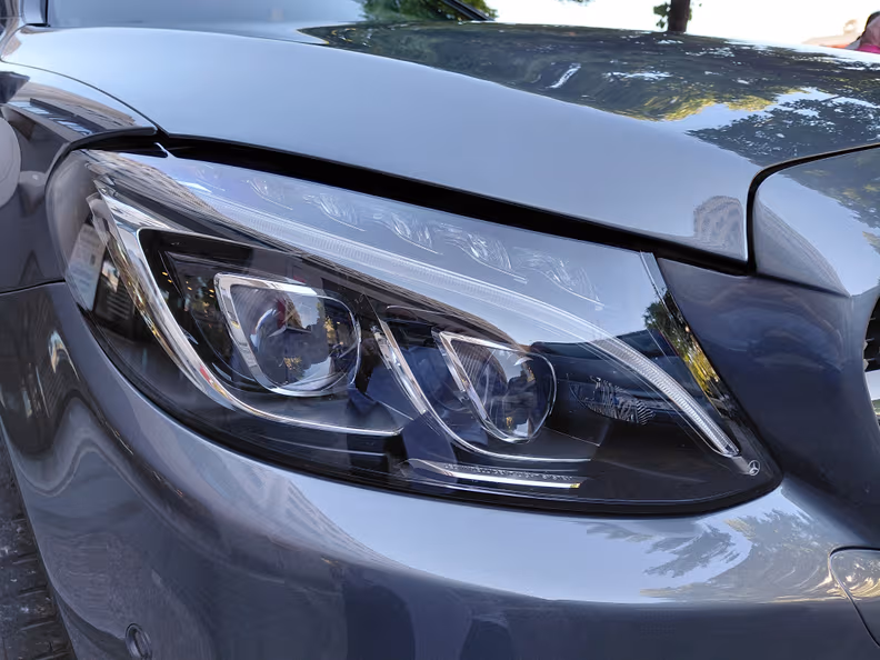 Mercedes-Benz C-Class - 22