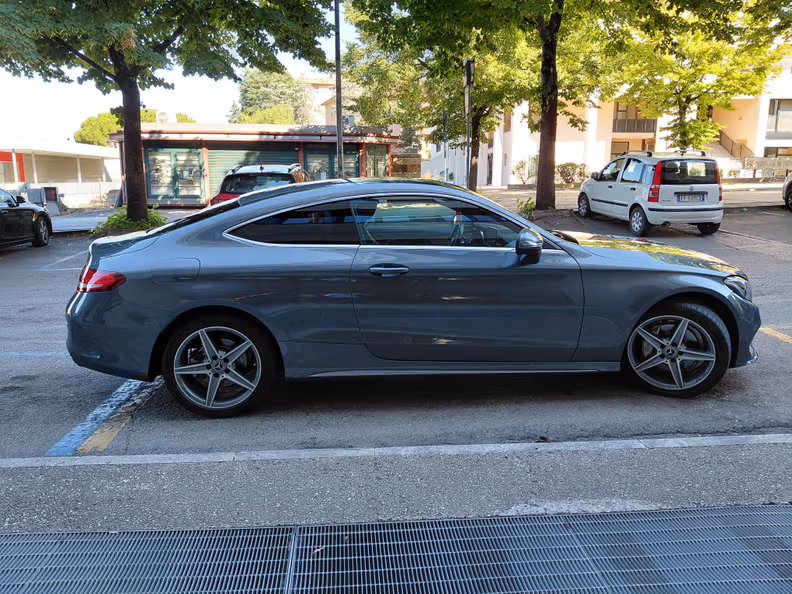 Mercedes-Benz C-Class - 25