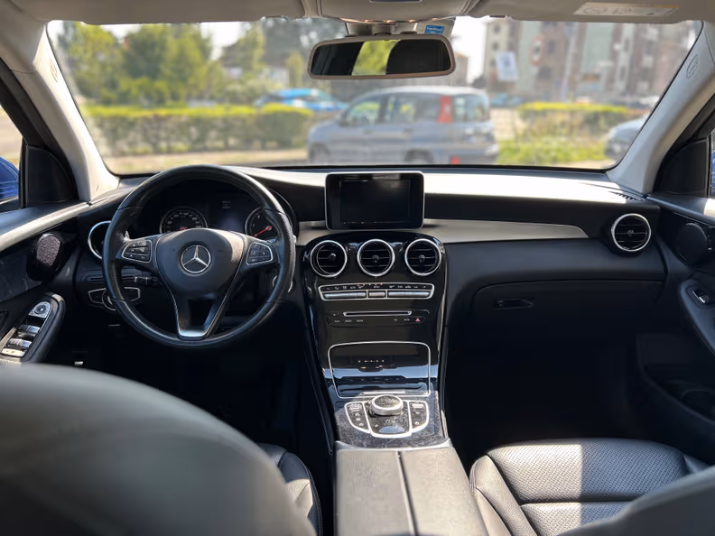 Mercedes-Benz GLC-Class - 12