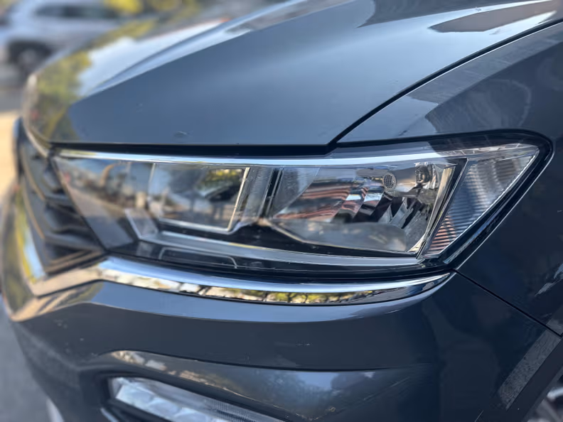 Volkswagen T-ROC - 38