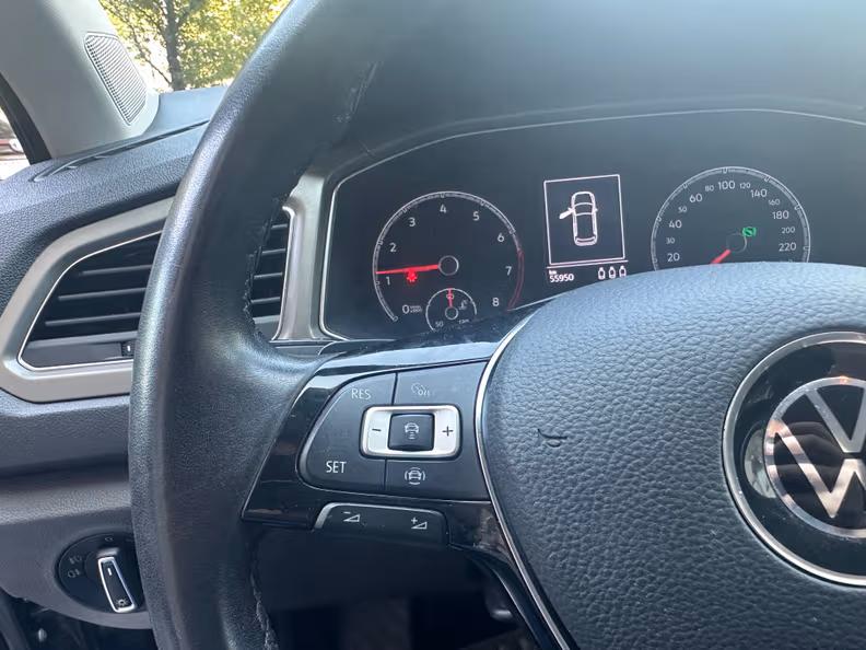 Volkswagen T-ROC - 15
