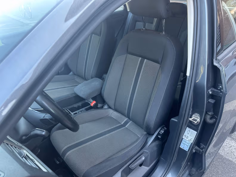 Volkswagen T-ROC - 23