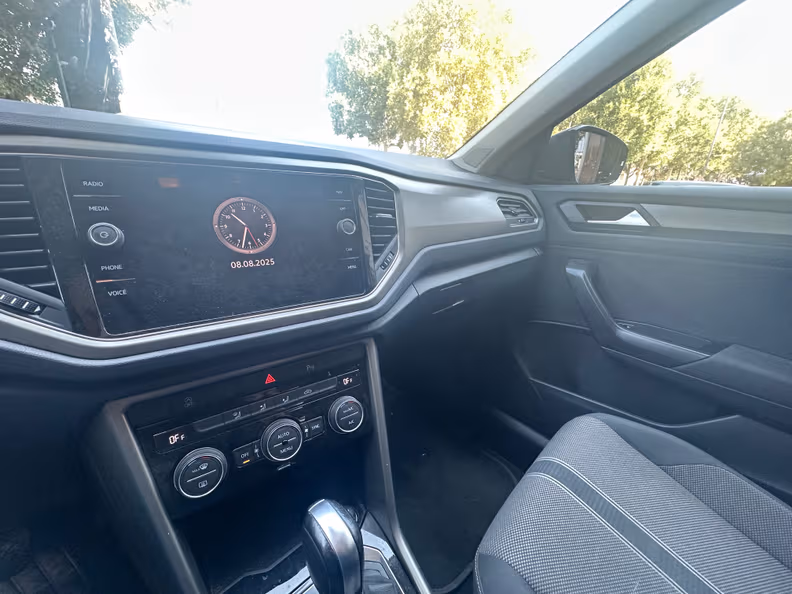 Volkswagen T-ROC - 20