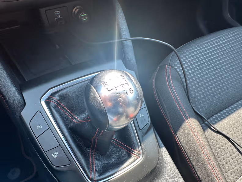 Ford Kuga - 24