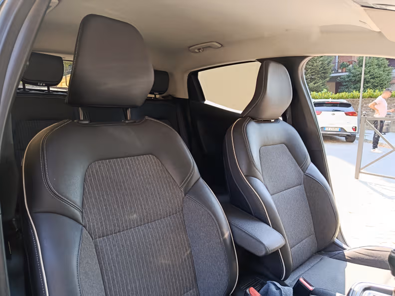 Renault Clio - 24