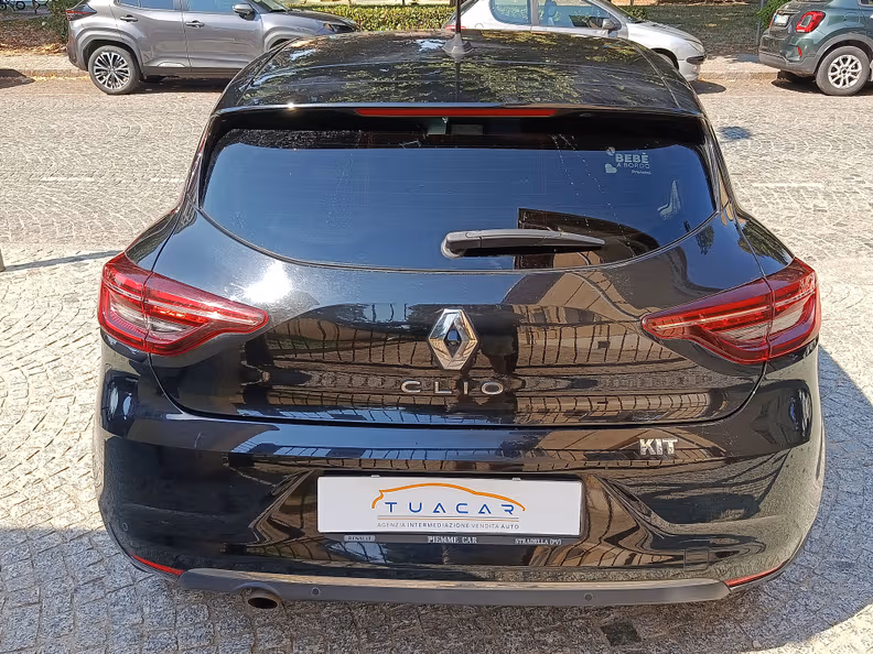 Renault Clio - 6