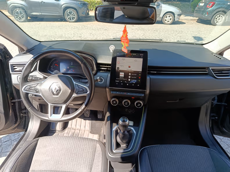 Renault Clio - 29