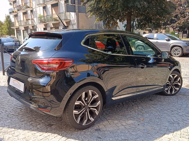 Renault Clio - 5