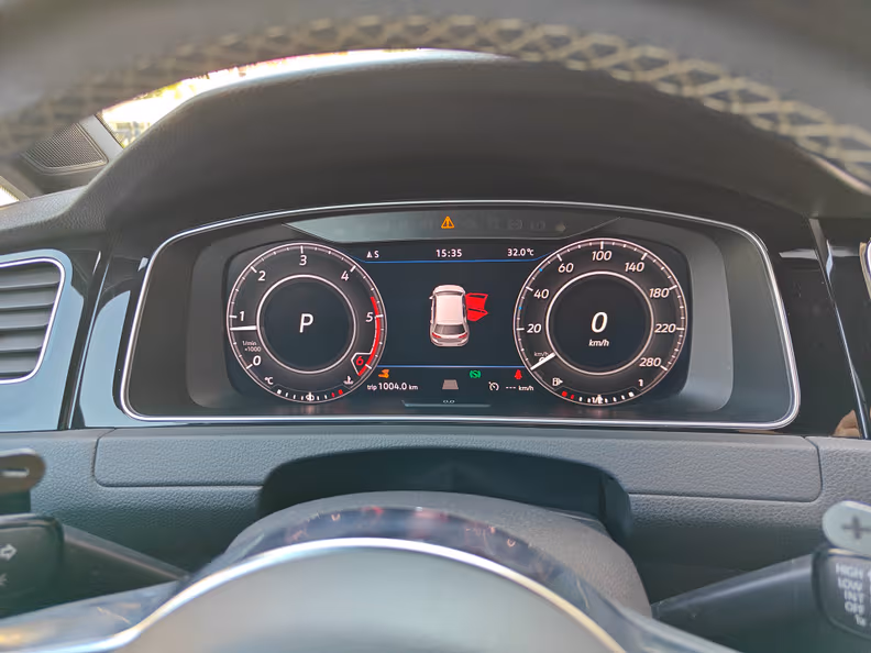 Volkswagen Golf - 14