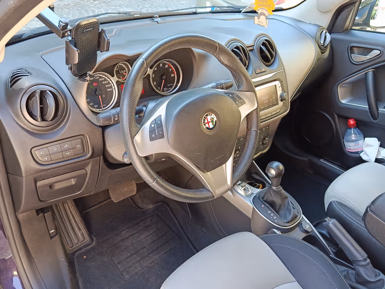 Alfa Romeo MiTo - 11
