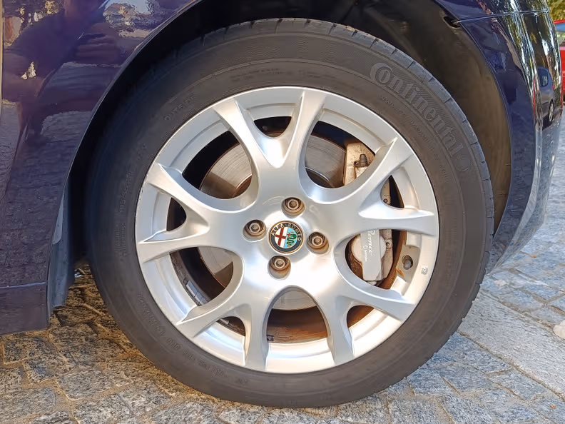 Alfa Romeo MiTo - 35